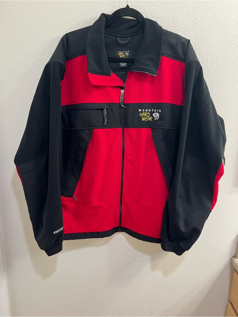 Mountain Hardwear Jacket Mens XL Extra Large Black Red Windstopper Tech Fleece